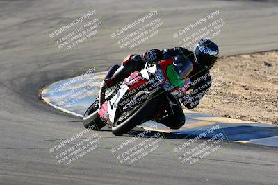 media/Jan-09-2022-SoCal Trackdays (Sun) [[2b1fec8404]]/Turns 9 and 8 (920am)/